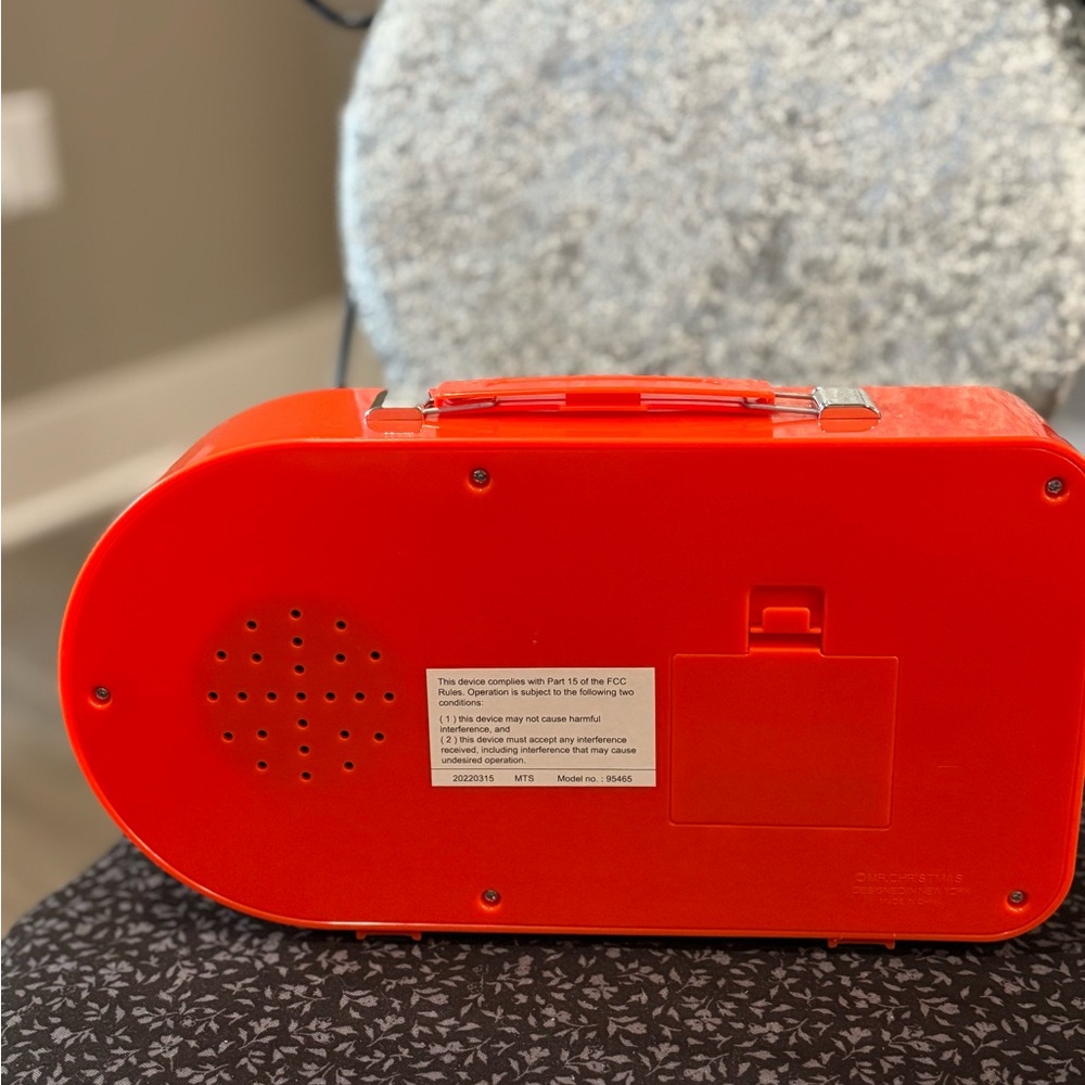 Retro Halloween Portable Radio Decor - Orange - Picture 3 of 5